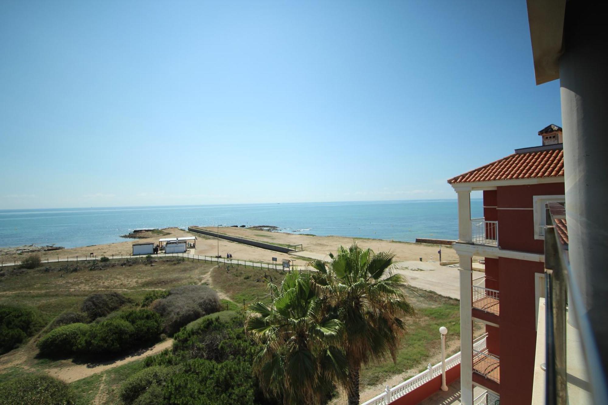 Luxury And Modern Beach Apartment With Sea Views La Mata  Exterior photo